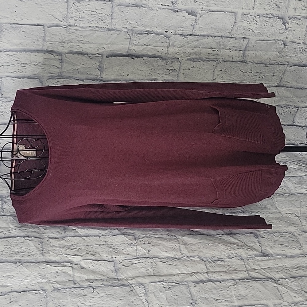 CHICO'S Plum Colored 2 Pocket Sweater‎ Medium